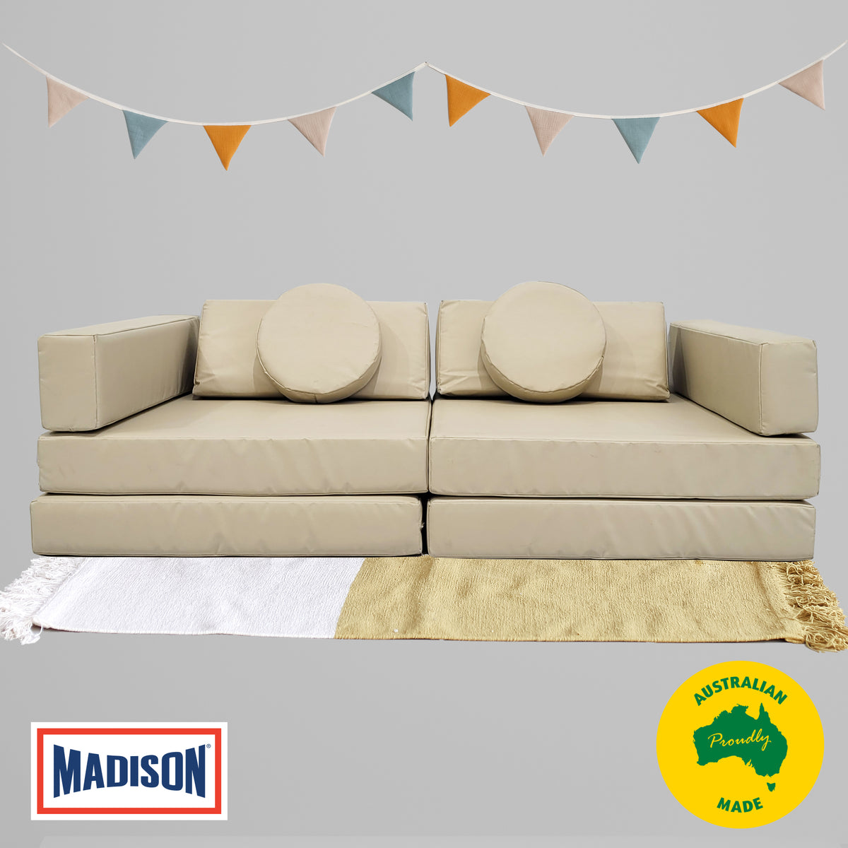 Magic Play Couch