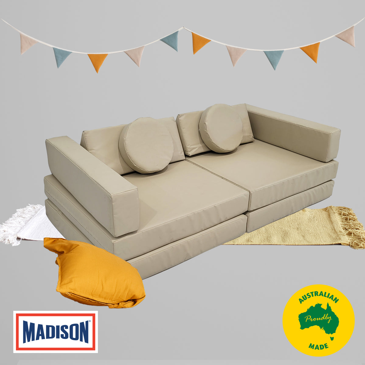 Magic Play Couch